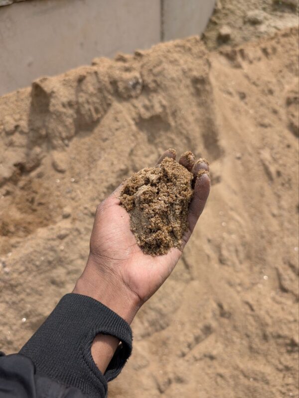 Fine river sand for topdressing, masonry, and landscape grading in Alpharetta and Cumming, GA