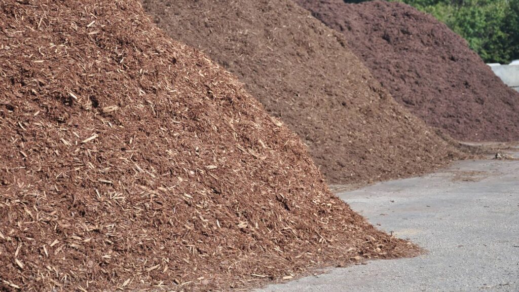 Maintaining Your Mulch