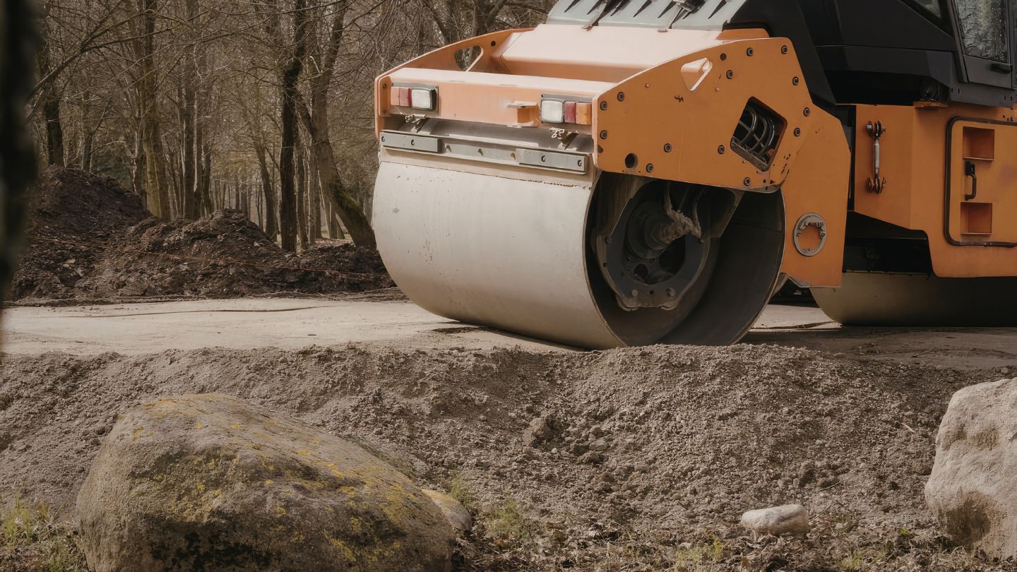 practical tips for using screened fill dirt on your project