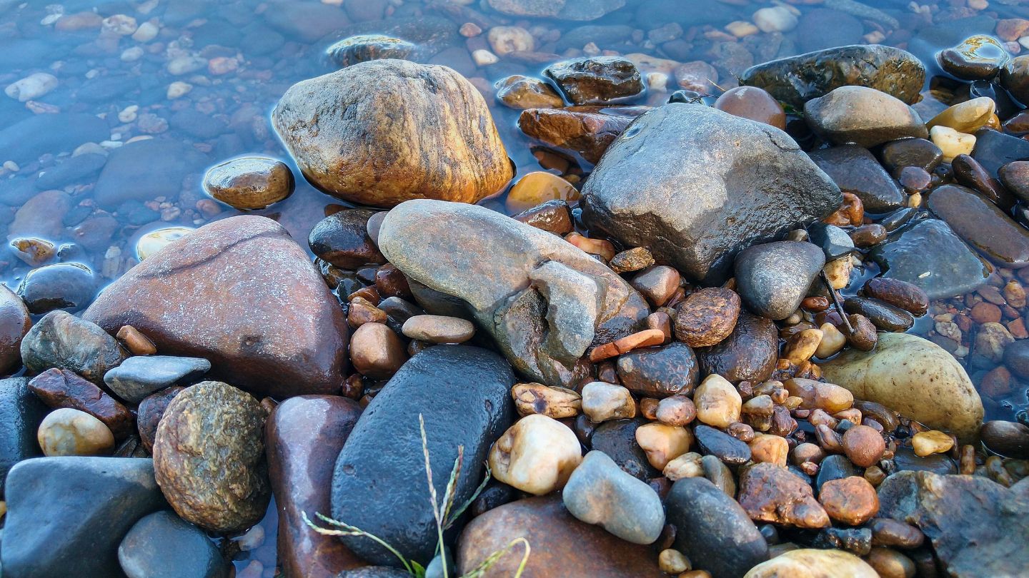 Types of River Rocks
