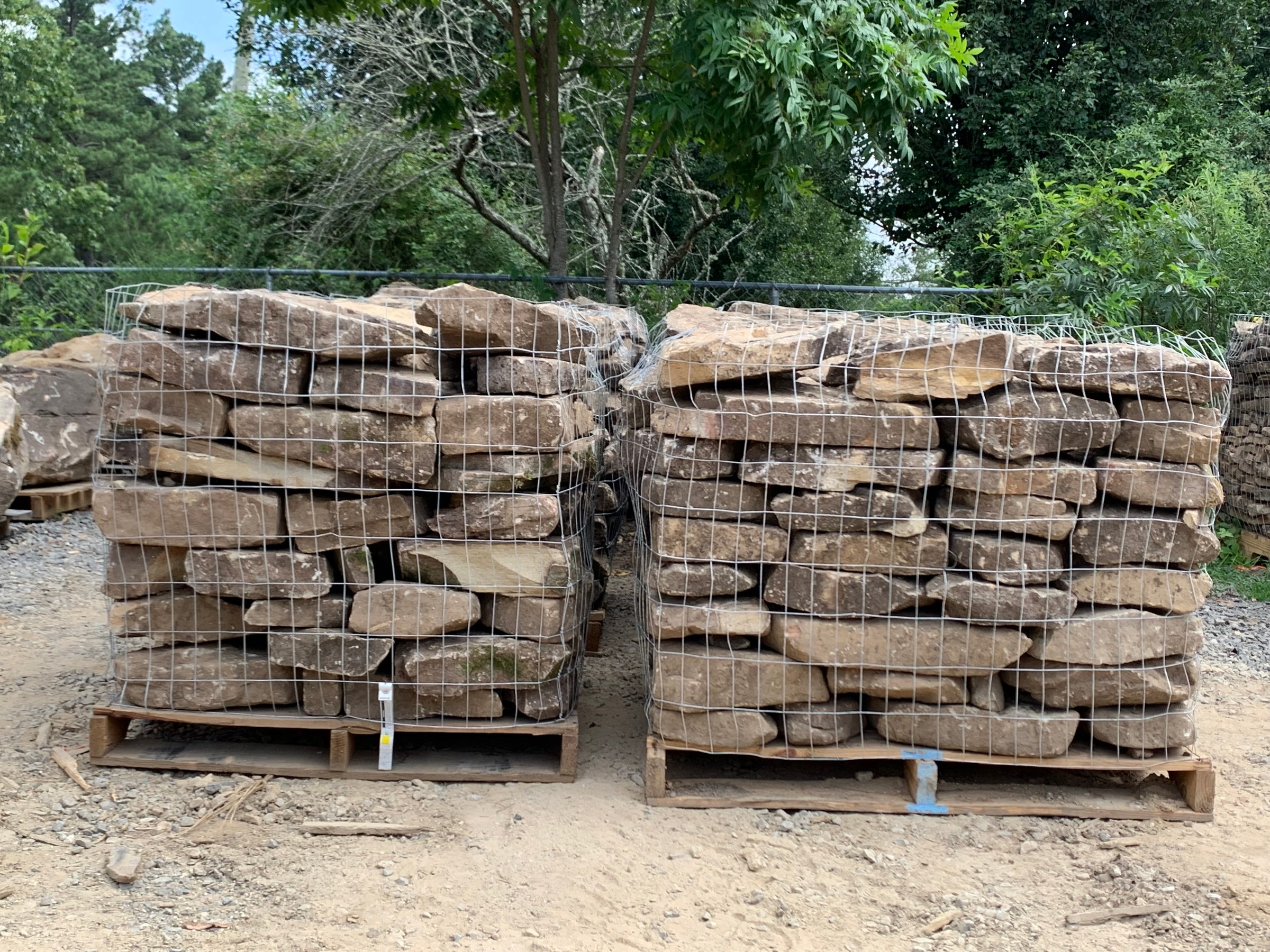 Alabama Fieldstone - Thin Stack Pallet