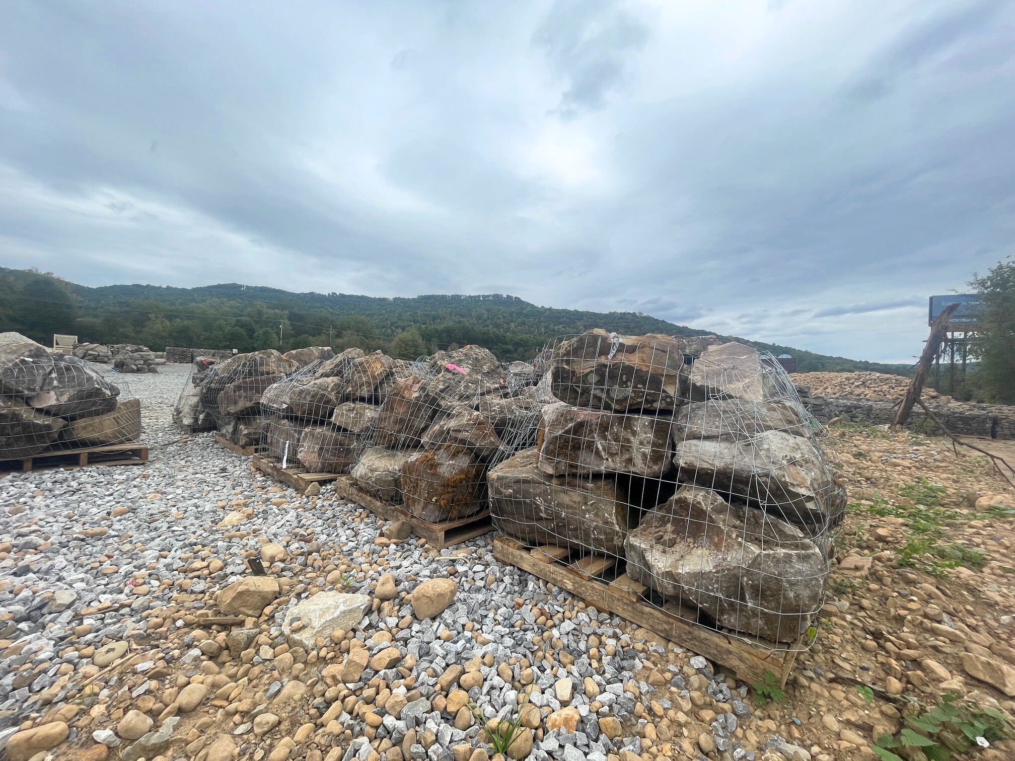 Tarima de Rocas Grandes de Alabama (2 Hombres)