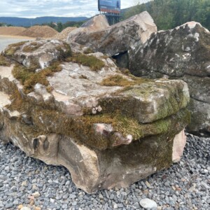 Tennessee Landscape Boulders Pallet