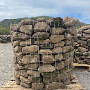 Weathered Tennessee River Rock - Medium Pallet